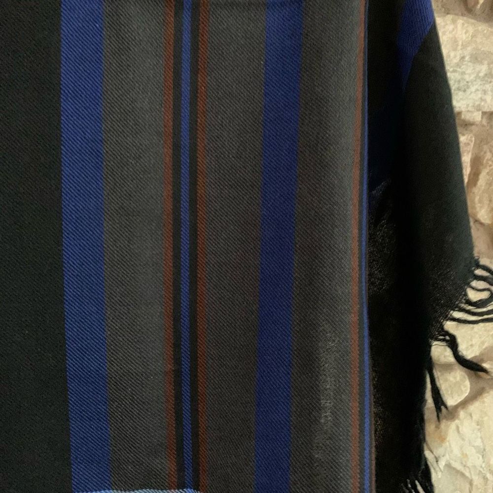 Navy plaid wrap. - Picture 6 of 7